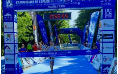La triatleta Esther Gómez, una firme promesa que destaca en el panorama nacional e internacional