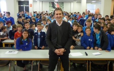 Lopetegui responde a las preguntas de más de 300 niños en el 75 aniversario del CD Arces