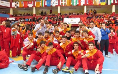 La selección cadete de Balonmano se cuelga el oro tras un campeonato impecable