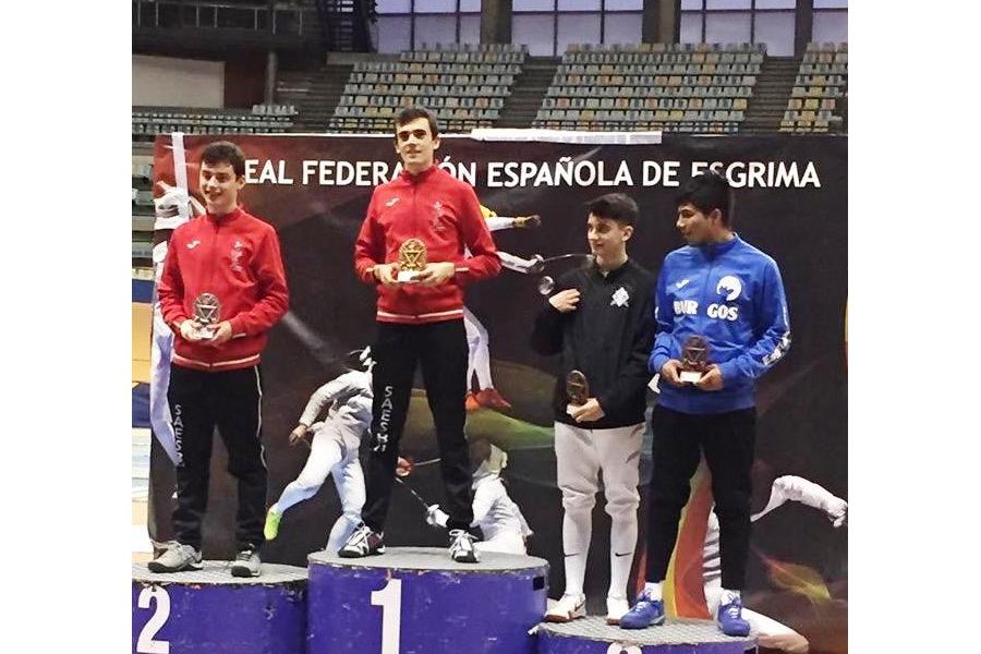 Burgos domina la esgrima nacional proclamándose campeón de España de Espada masculina y bronce en femenina cadetes