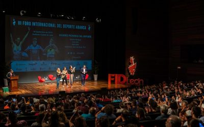 Ruth Beitia, Gemma Mengual y Laia Sanz, protagonistas del Foro Internacional de León ante un auditorio abarrotado