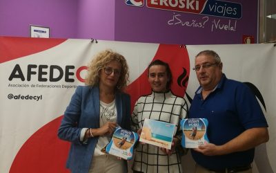 Afedecyl y Viajes Eroski entregan el viaje a Costa Dorada a Silvia Fernández ganadora del sorteo celebrado en la IV Feria del Deporte de Valladolid