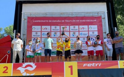 Castilla y León en el podio Infantil en los Campeonatos de España de Triatlón en Edad Escolar 