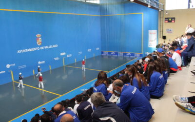 El público llena el frontón de Vallelado en la jornada inaugural del Campeonato del Mundo sub 23 de Pelota