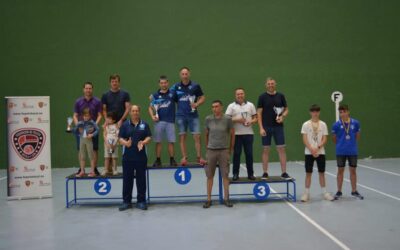 David Lagunar y Óscar Llamazares, del Club Pelota Vallelado, campeones autonómicos de Paleta Cuero