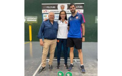 María Rodríguez se cuelga dos platas en el Europeo de clubes de Frontón