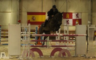 El segoviano Rubén de Diego Sanz gana el Gran Premio del Jumping de Navidad del CECYL