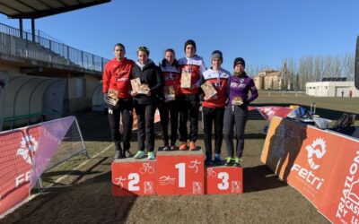 Los vallisoletanos Zoila Sicilia y Fernando Carmona estrenan la temporada con el título de Duatlón Cross Sprint