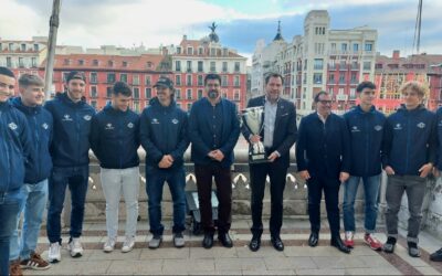 El Ayuntamiento de Valladolid recibe al campeón de la Copa de Rey de Hockey Línea