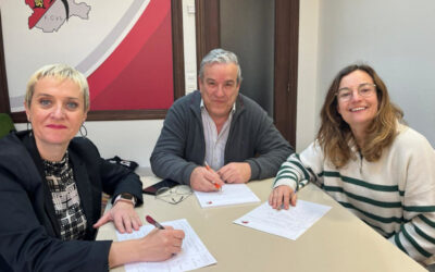La Federación de Castilla y León y la Asociación de Mujeres de Balonmano firman un convenio de colaboración