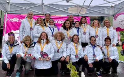 Vallkirias Pisuerga, campeonas del I Festival Dragon Boat celebrado en Cantabria