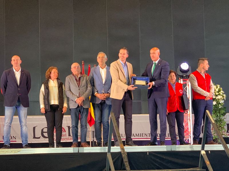 El Ayuntamiento de León reconoce a AFEDECYL en su Gala anual del Deporte