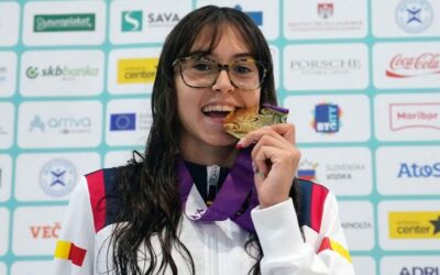 La vallisoletana  Nayara Pineda,  en el Campeonato del Mundo Absoluto de Natación
