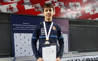 José Miguel Martín, de la Sala de Esgrima de Burgos, subcampeón de la Copa del Mundo Junior por equipos en Georgia