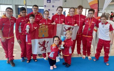 Once jóvenes nadadores representarán a Castilla y León en el Campeonato de España AXA