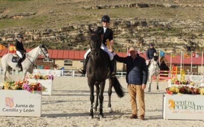 Nerea Robles se impone en el Gran Premio del CSN** del Centro Ecuestre de Castilla y León