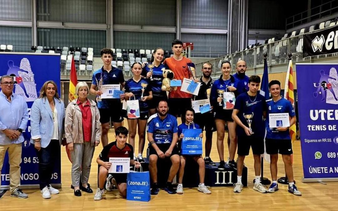 Los burgaleses Daniel y María Berzosa se alzan con el título de tenis de mesa en Zaragoza