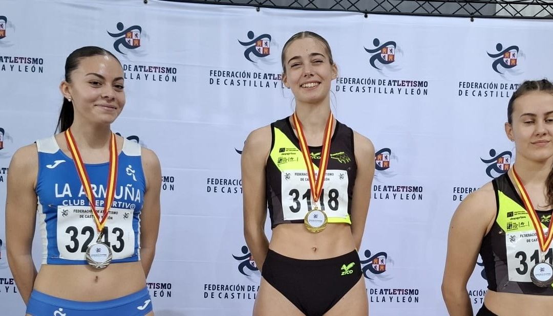 Celia Cortés, en 200 m, y Víctor Mariscal en 60 metros vallas, nuevos récords regionales sub-18
