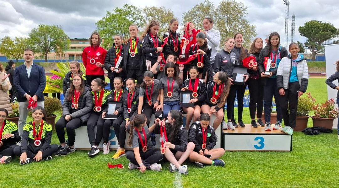 Palencia domina el Campeonato en Edad Escolar de Atletismo