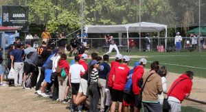Público en las Series Nacionales sub-15 de béisbol en Valladolid