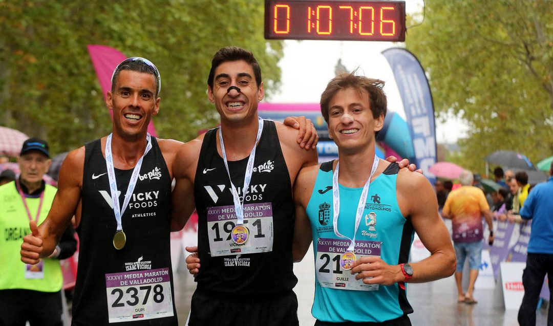 Vicente Viciosa y Mónica Gutiérrez, ganadores de la XXXVI Media Maratón Ciudad de Valladolid