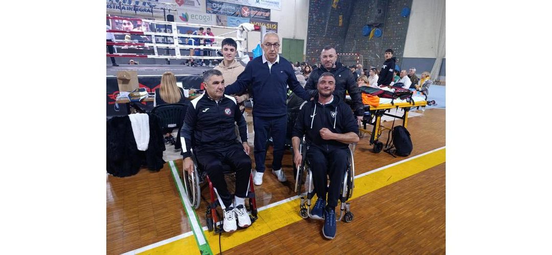 El vallisoletano Alberto Carrión se lleva el cinturón de campeón de boxeo en Galicia