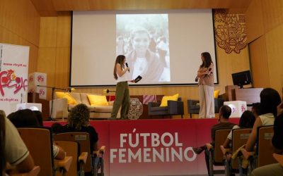 El Día del Fútbol Femenino reúne a cerca de 400 participantes en Salamanca