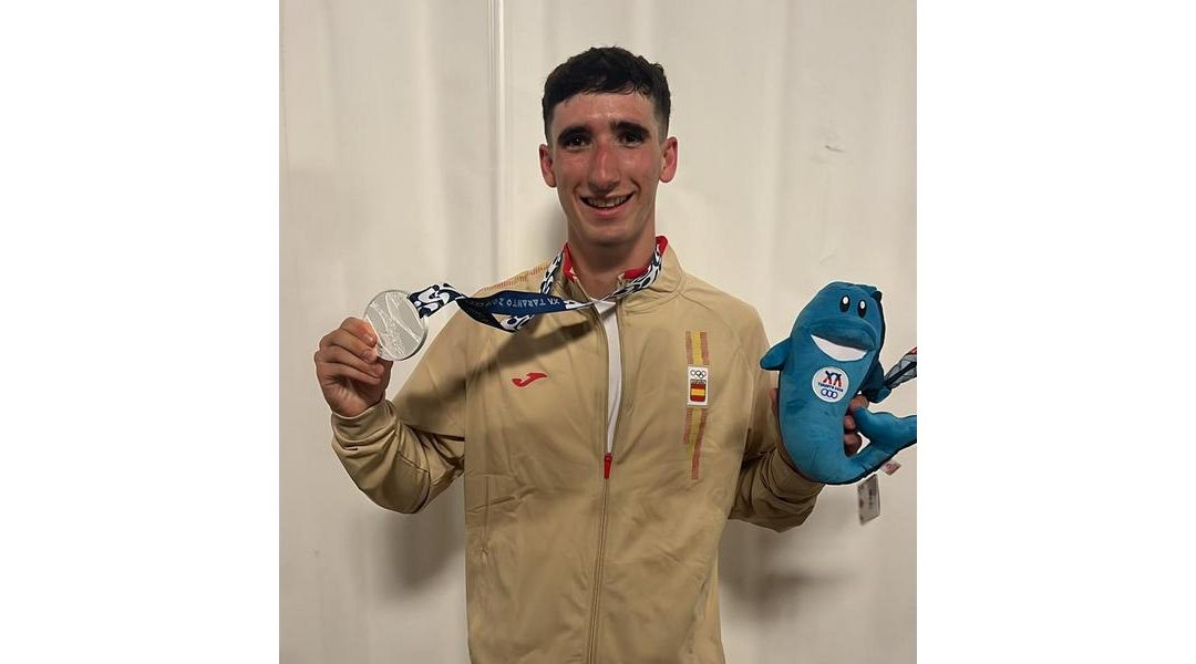 El patinador vallisoletano Adrián Alonso firma una estelar actuación en la Maratón y alcanza la plata en los Juegos del Mediterráneo