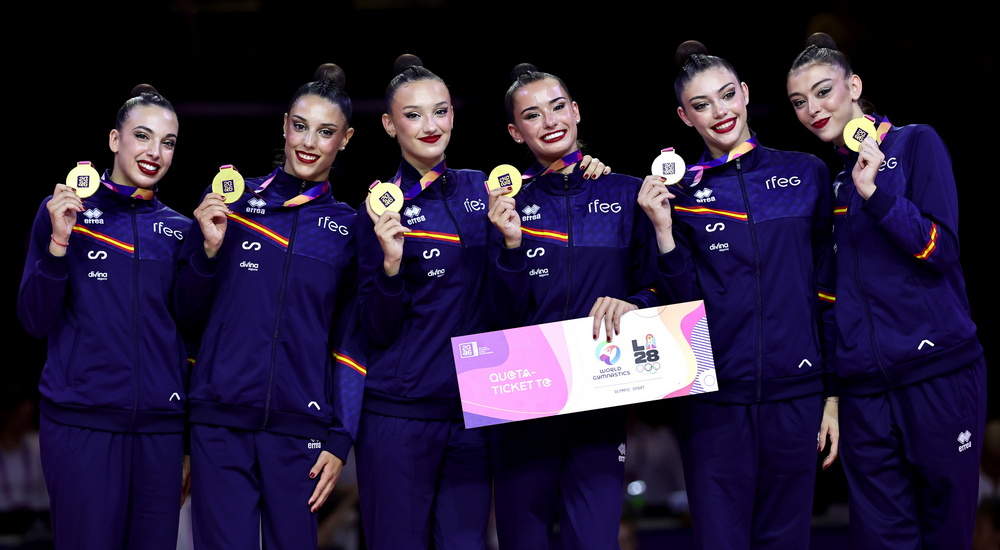 Histórico oro y billete para los JJ. OO. de la Rítmica española con acento castellano y leones