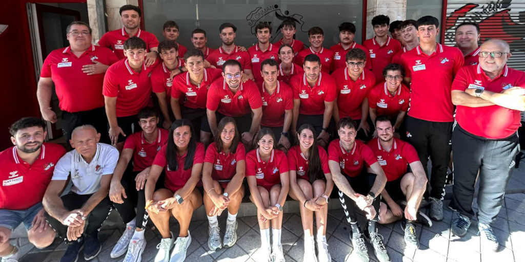 El arbitraje de balonmano de Castilla y León se renueva y refuerza su presencia nacional ante la nueva temporada