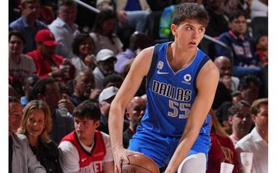 El vallisoletano Sergio De Larrea debuta en la NBA con los Dallas Maverick